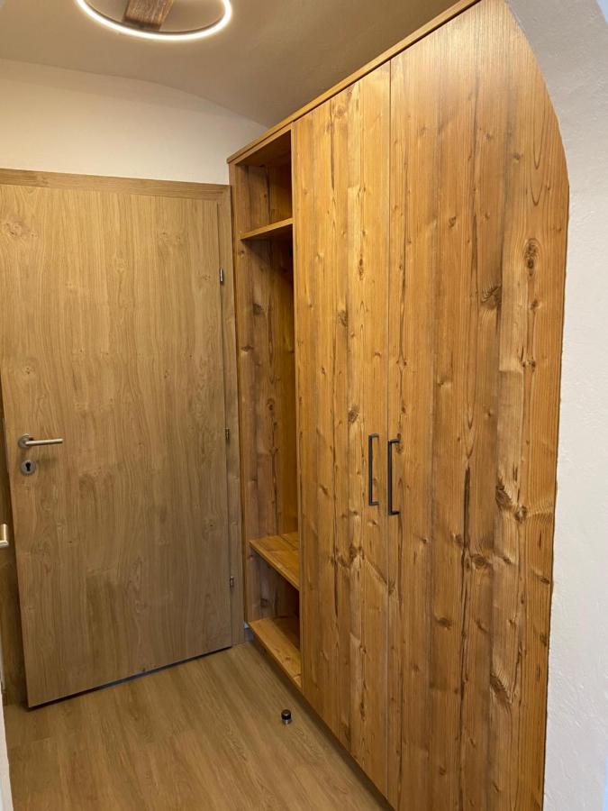 Gasthof Pension Berghof Hippach Bagian luar foto