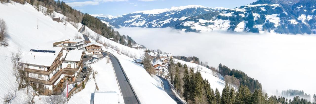 Gasthof Pension Berghof Hippach Bagian luar foto