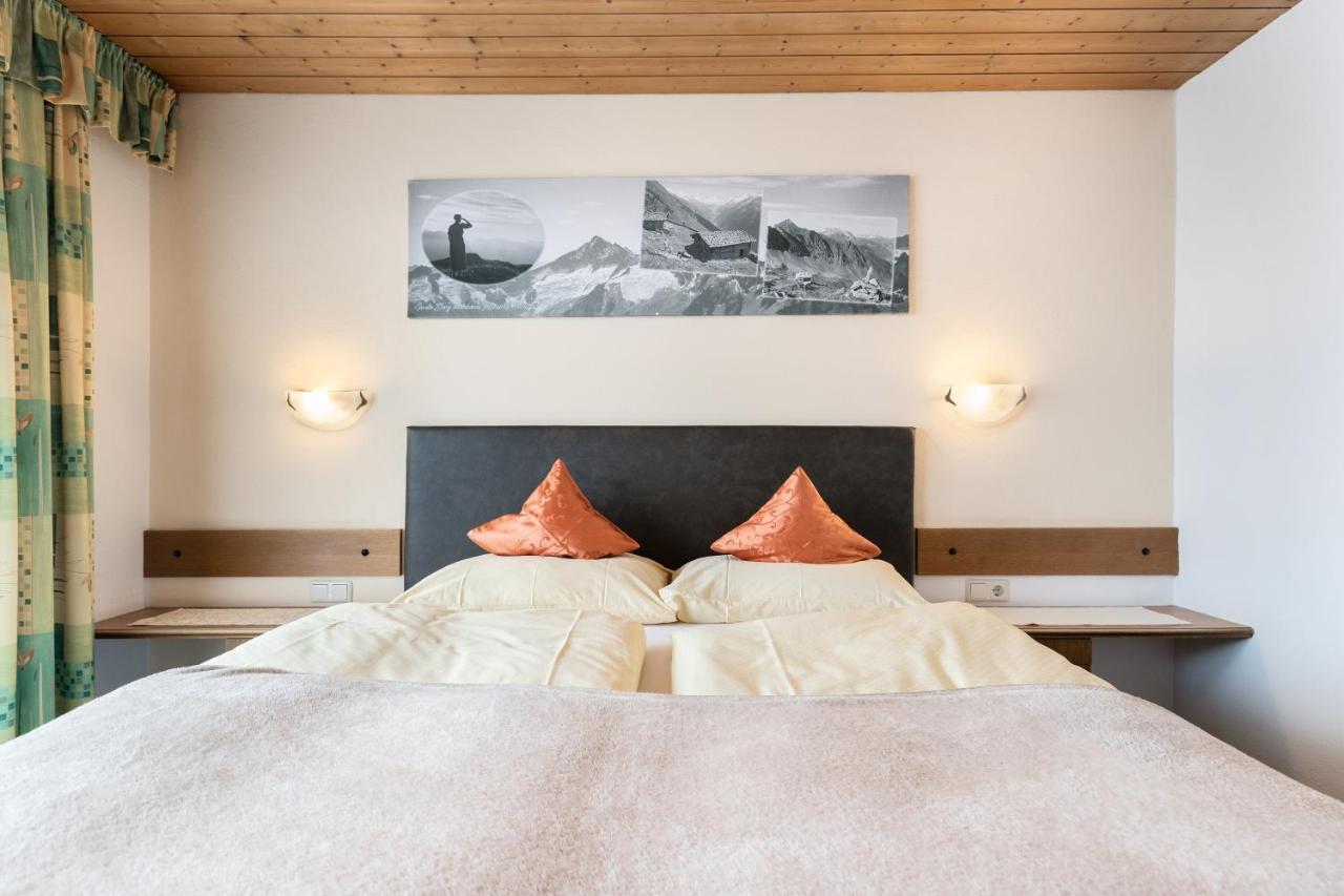 Gasthof Pension Berghof Hippach Bagian luar foto