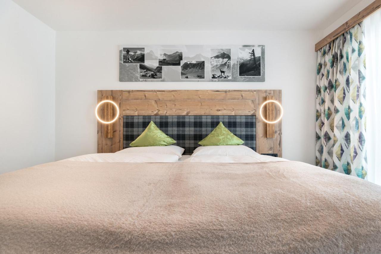 Gasthof Pension Berghof Hippach Bagian luar foto