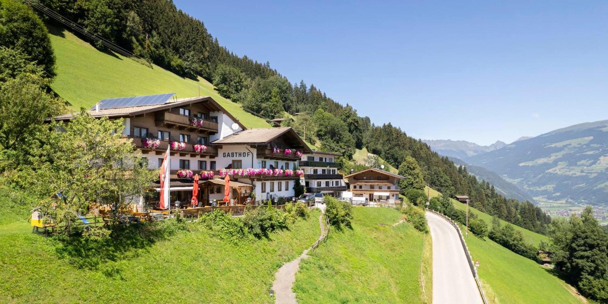 Gasthof Pension Berghof Hippach Bagian luar foto