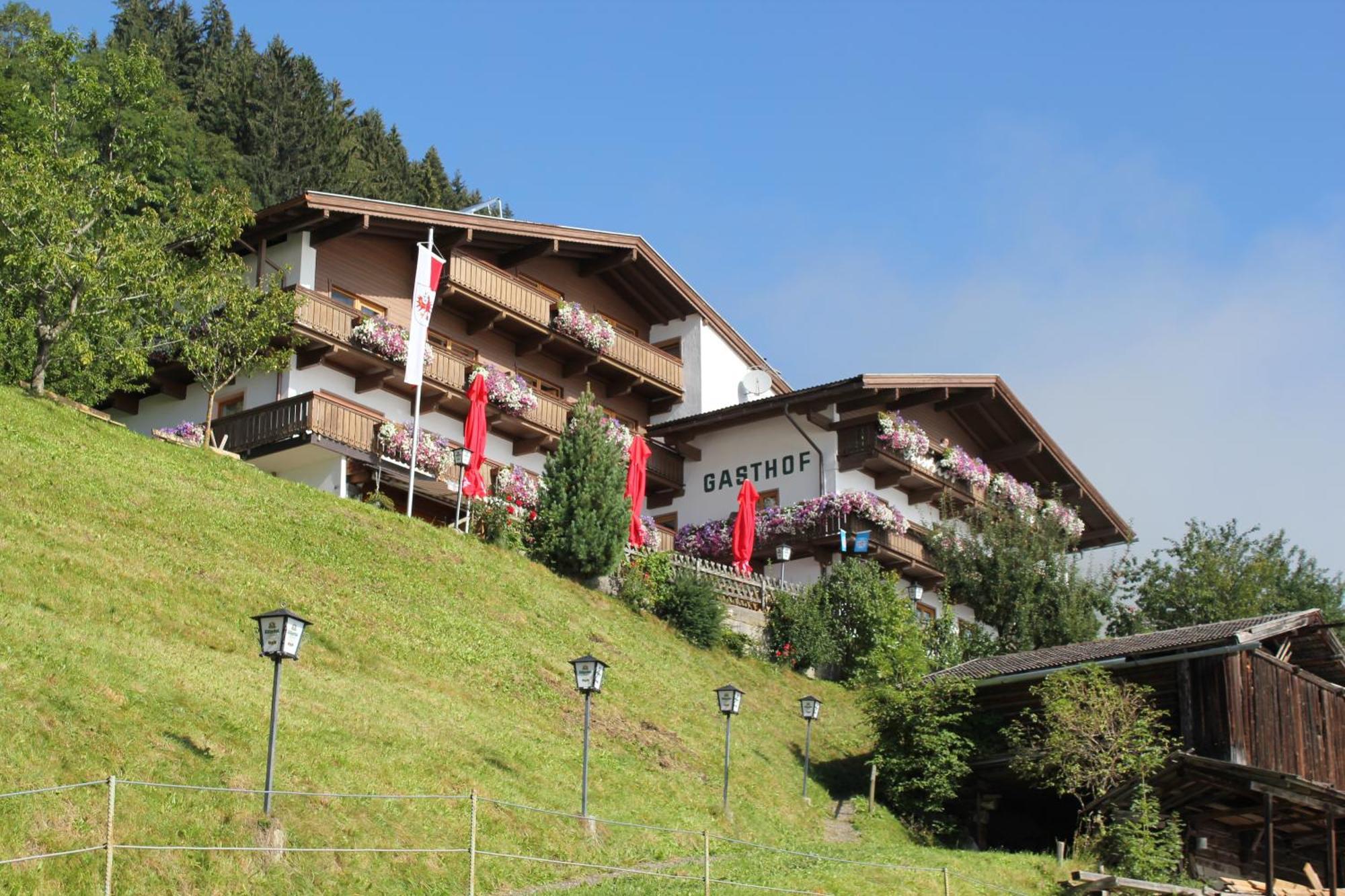Gasthof Pension Berghof Hippach Bagian luar foto